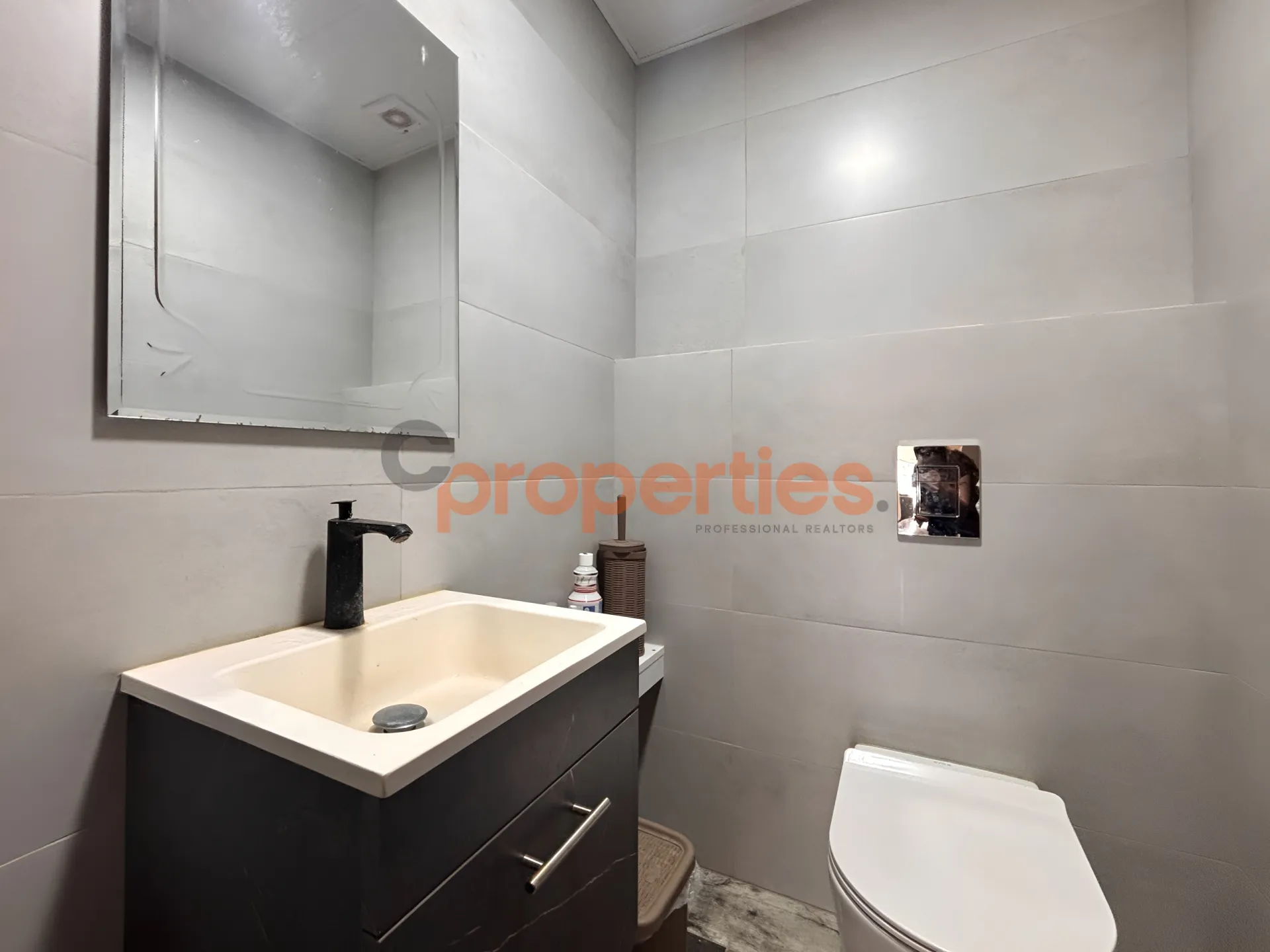 Apartment for Sale in Nabiyeh
