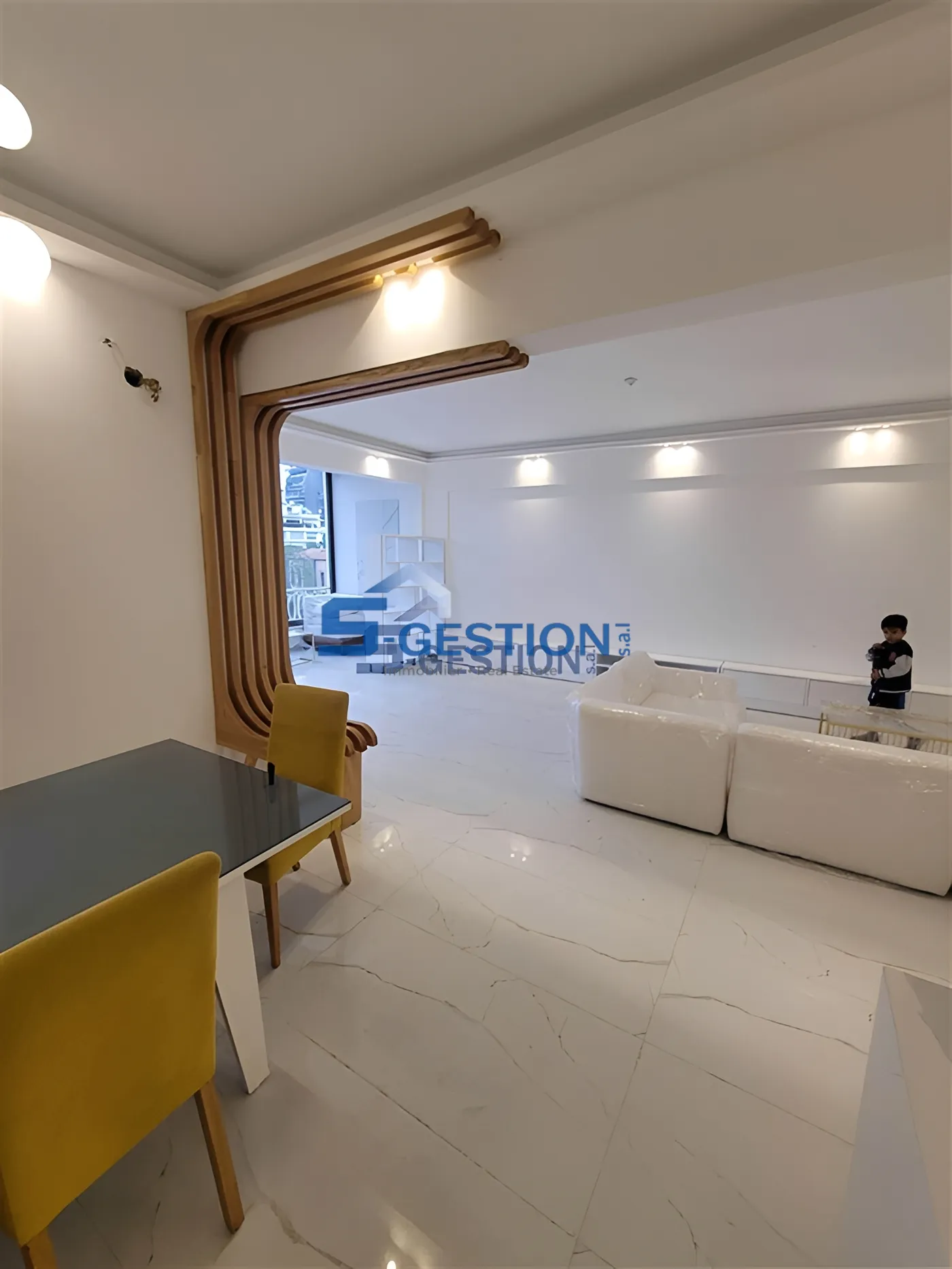 Apartment for Sale in Achrafieh - 3 bed, 3 bath