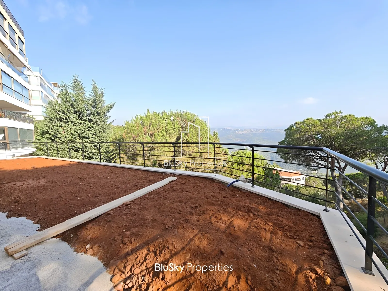 Apartment for Sale in Mar Chaaya