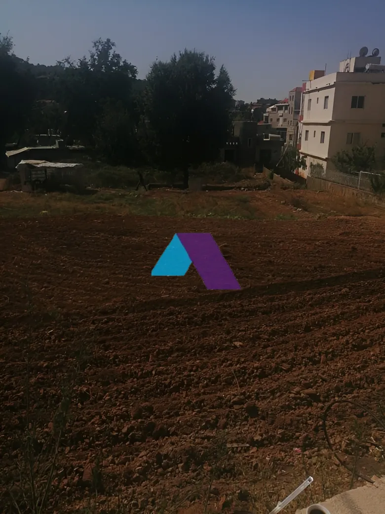 Land for Sale in Aachqout