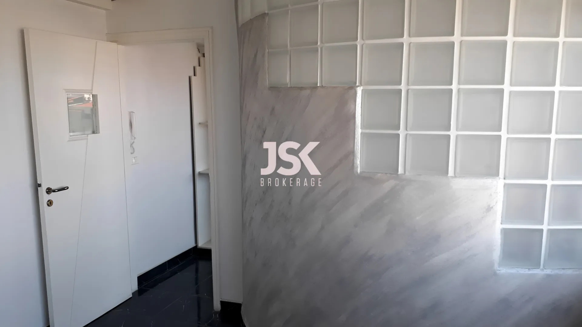 Office for Rent in Jounieh