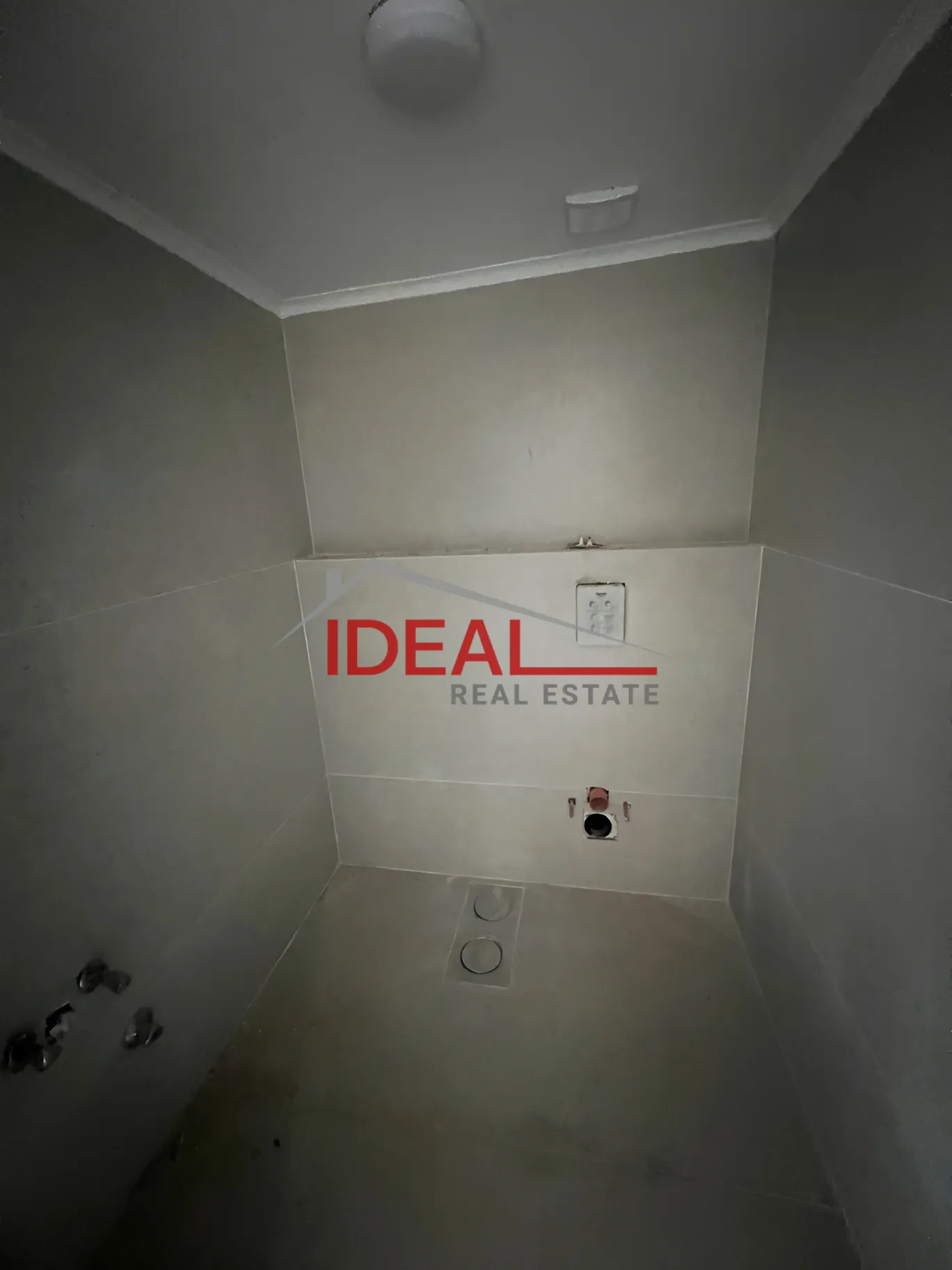 Office for rent in Jounieh