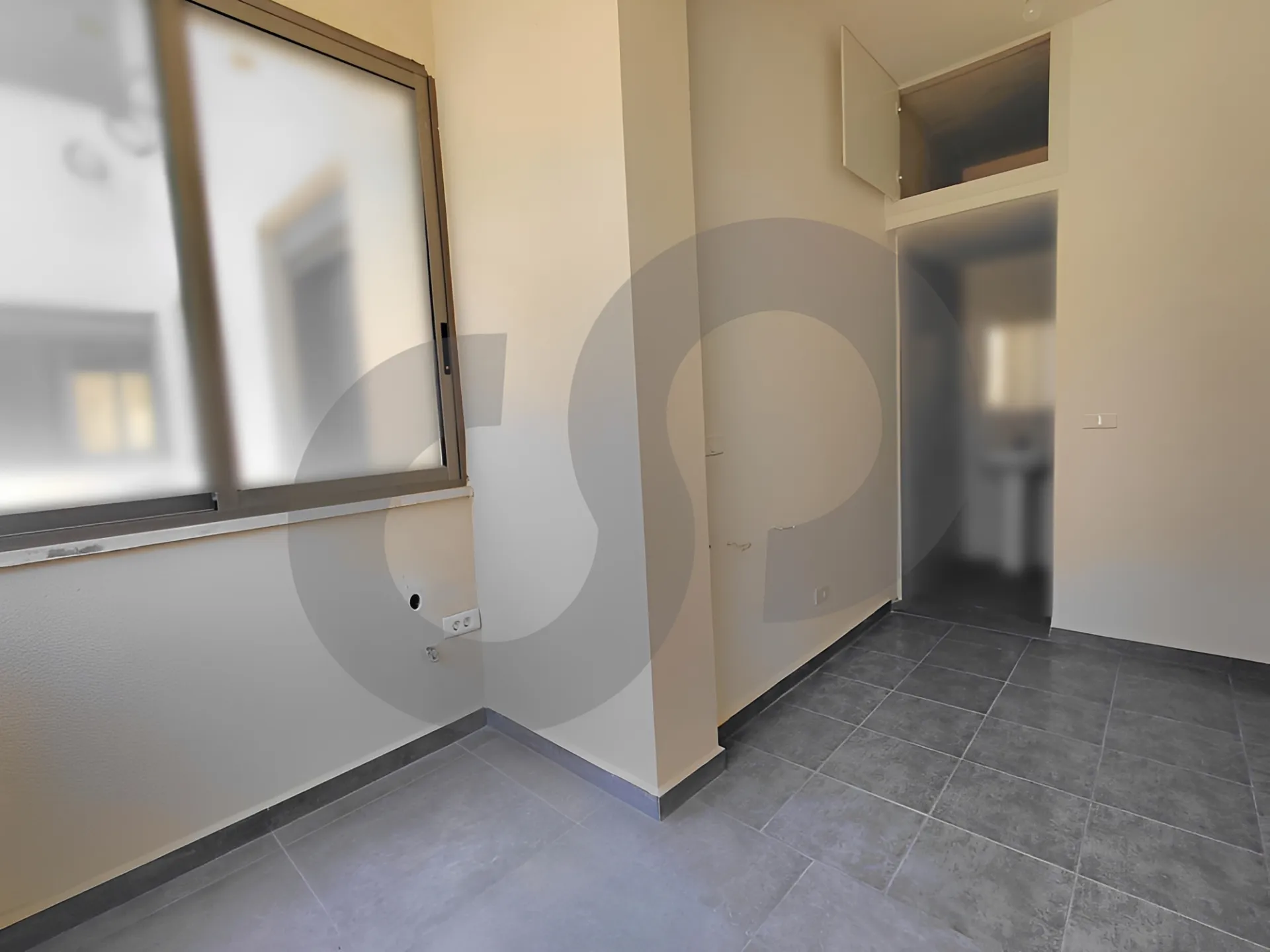 Apartment for Sale in Ras Al Naba'a