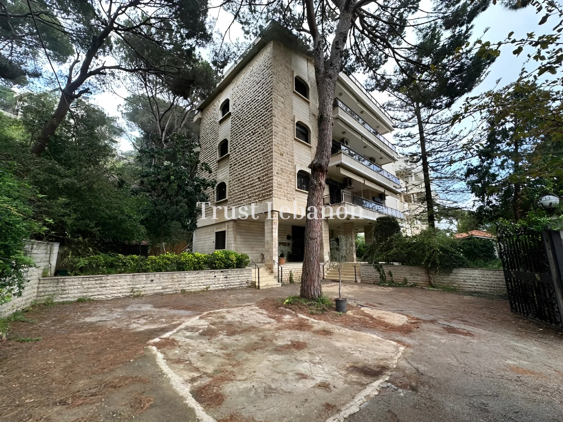 Residential Building for sale in Ain Saadeh, Lebanon