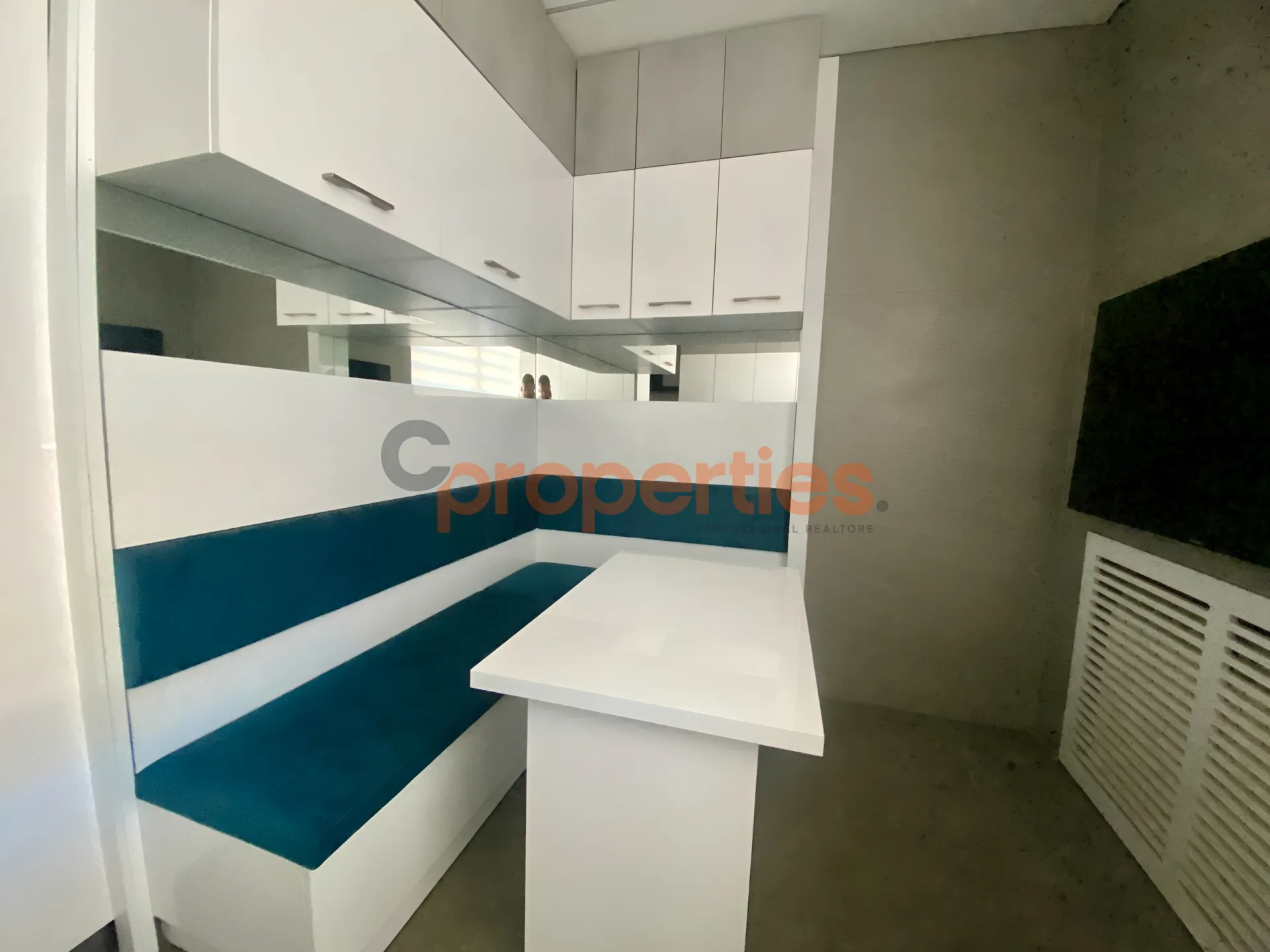 Apartment for Sale in Jal El Dib
