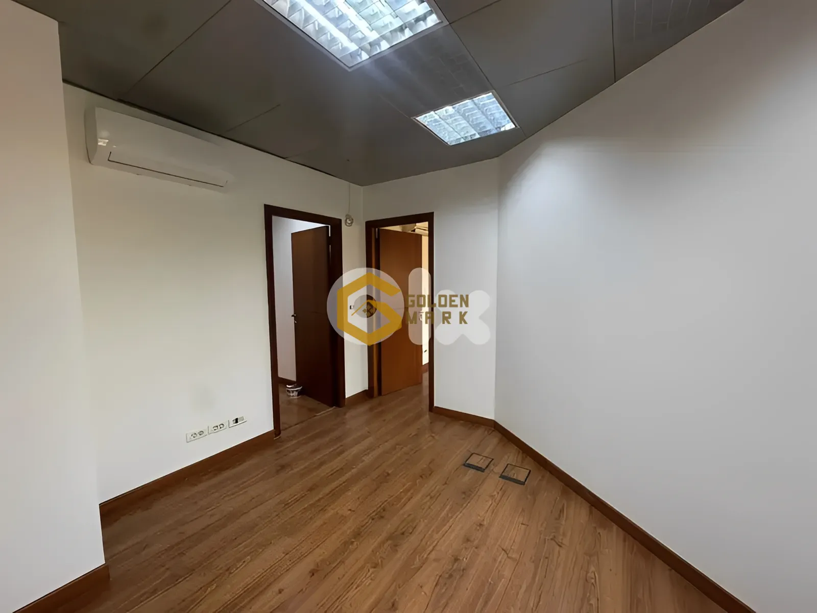 Office for rent in Dekwaneh