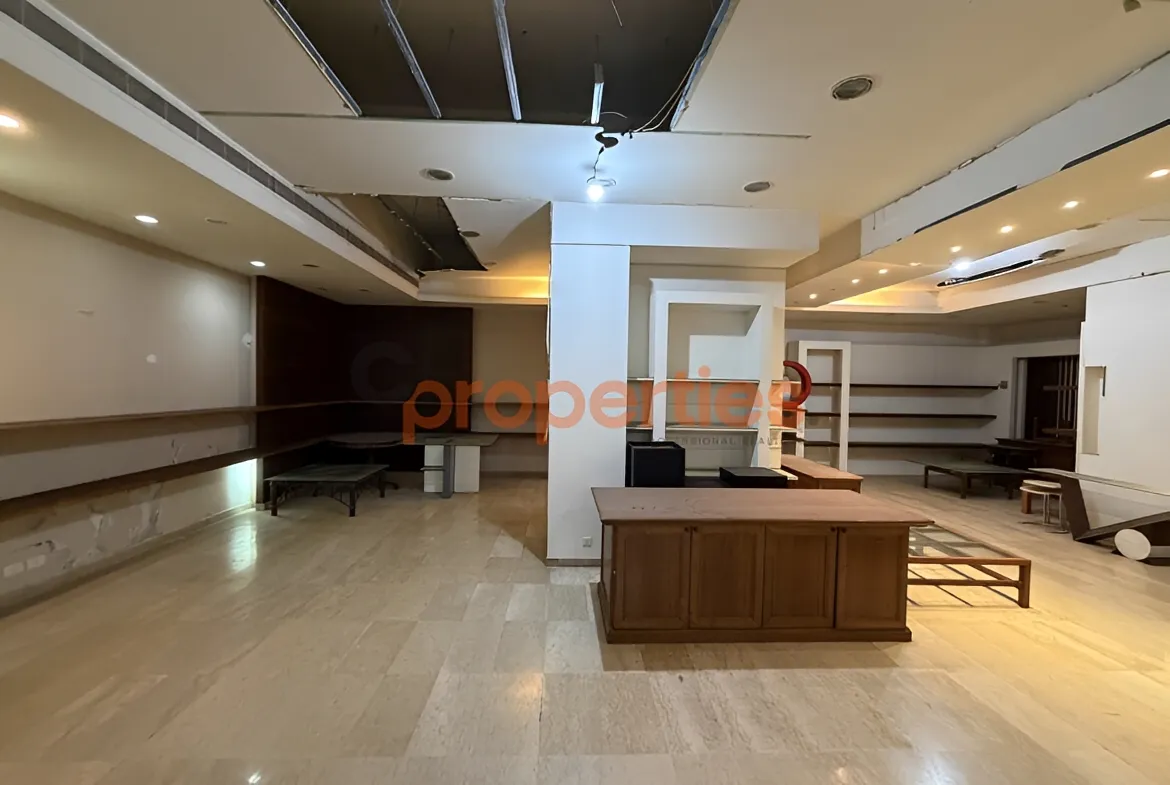 Shop for Rent in Gemmayzeh