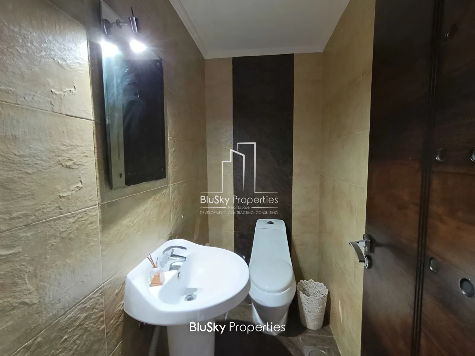 Apartment  for Sale in Halat