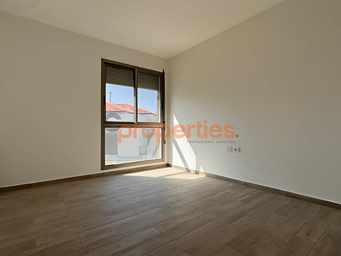 Apartment for Sale in Beit Misk