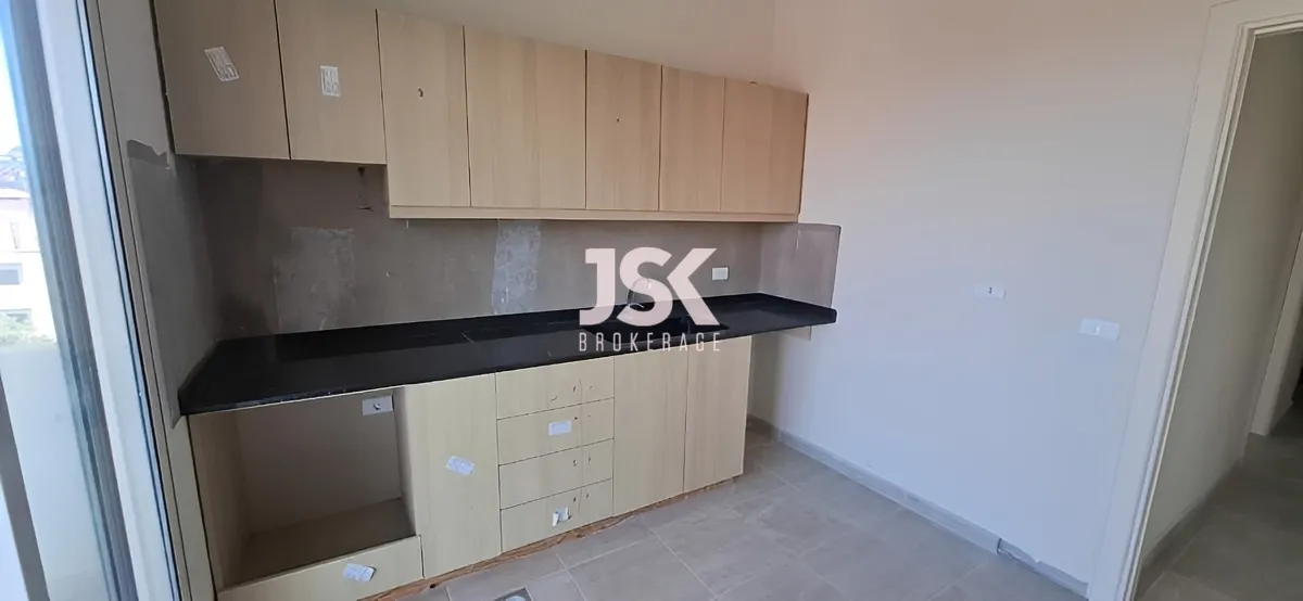 Apartment for Sale in Daoura, Lebanon - 2 bed, 2 bath