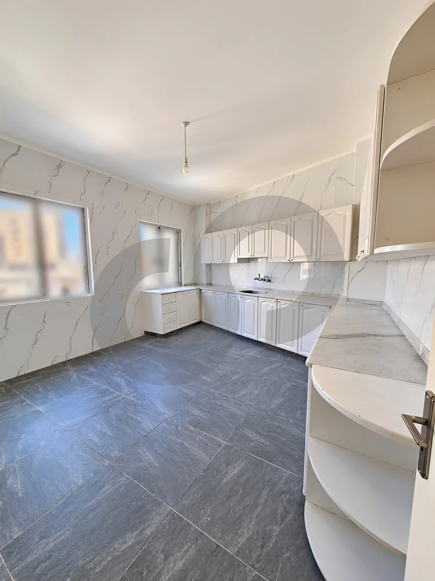 Apartment for Rent in Ras - 4 bed, 4 bath