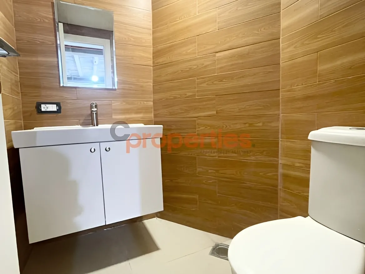 Shop for Rent in Adma w Dafnah