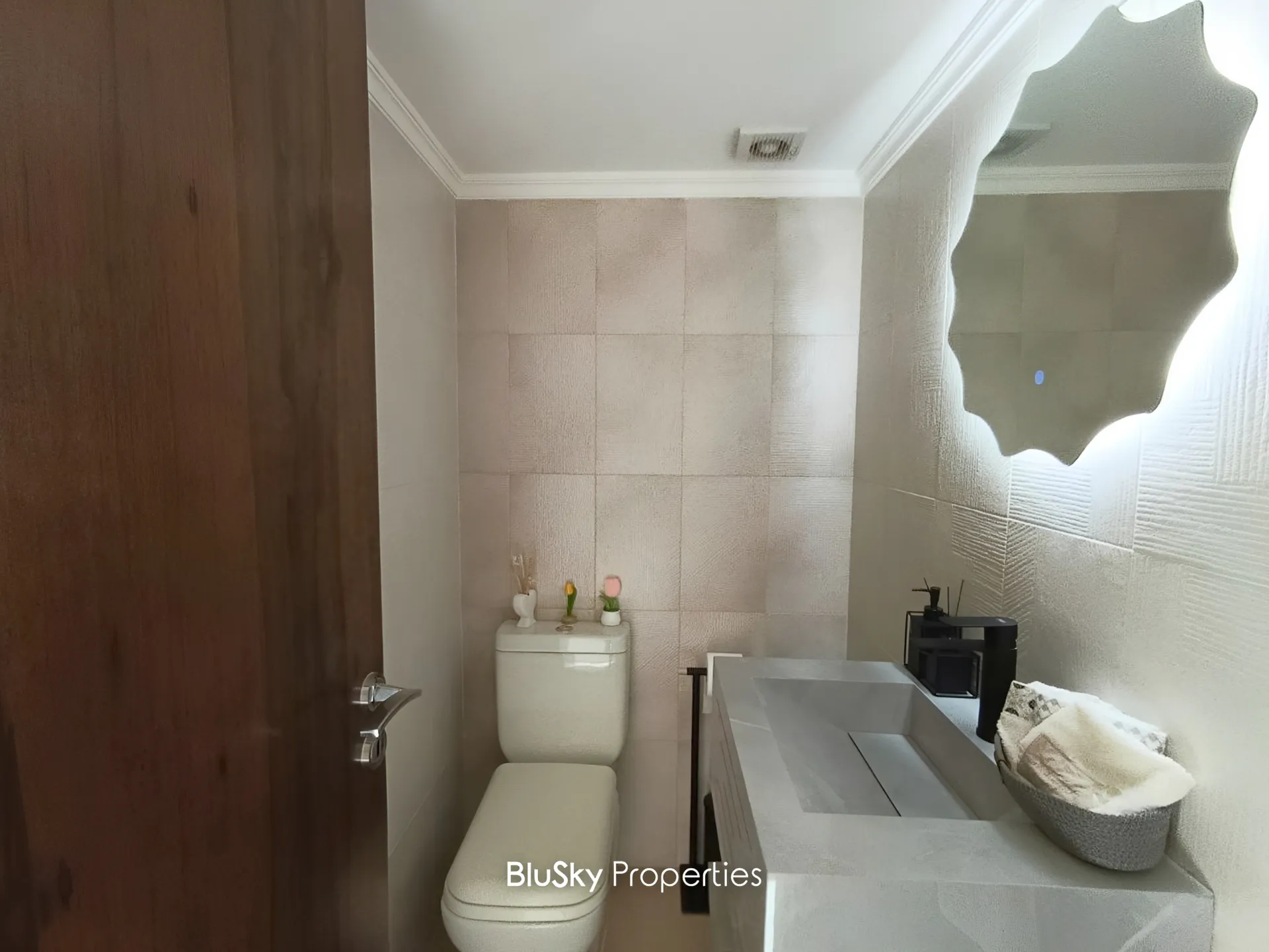 Apartment for sale in Bouar, lebanon - 2 bed, 2.0 bath