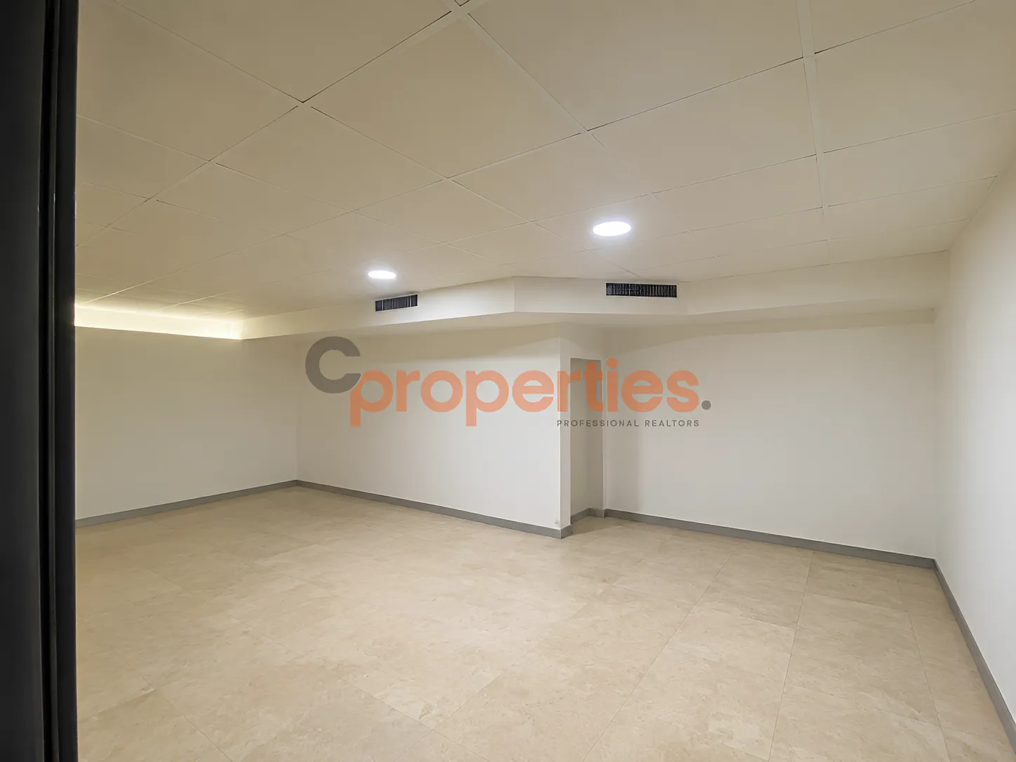 Shop for Sale in Mansourieh