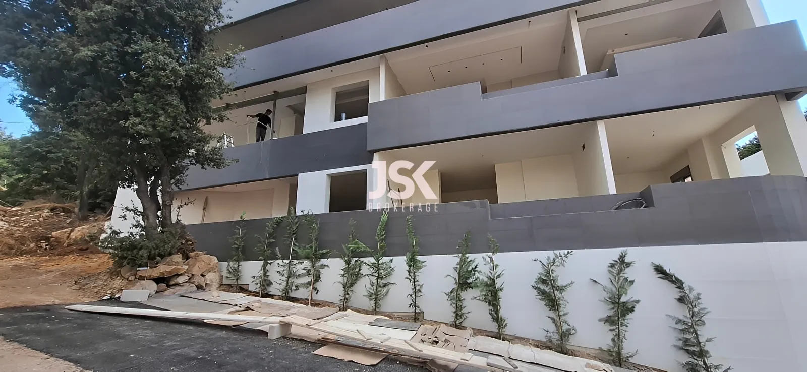 Apartment for Sale in Qennabet Broummana