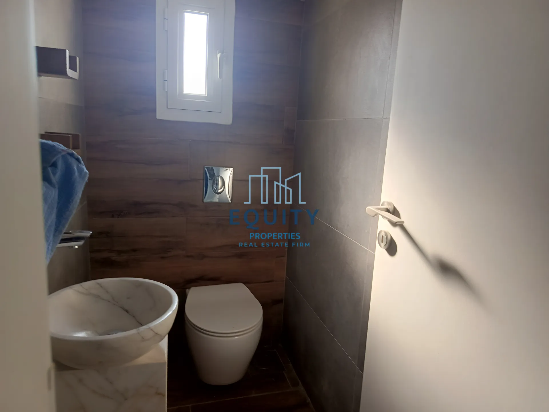 Apartment for Sale in Blat - 3 bed, 3 bath