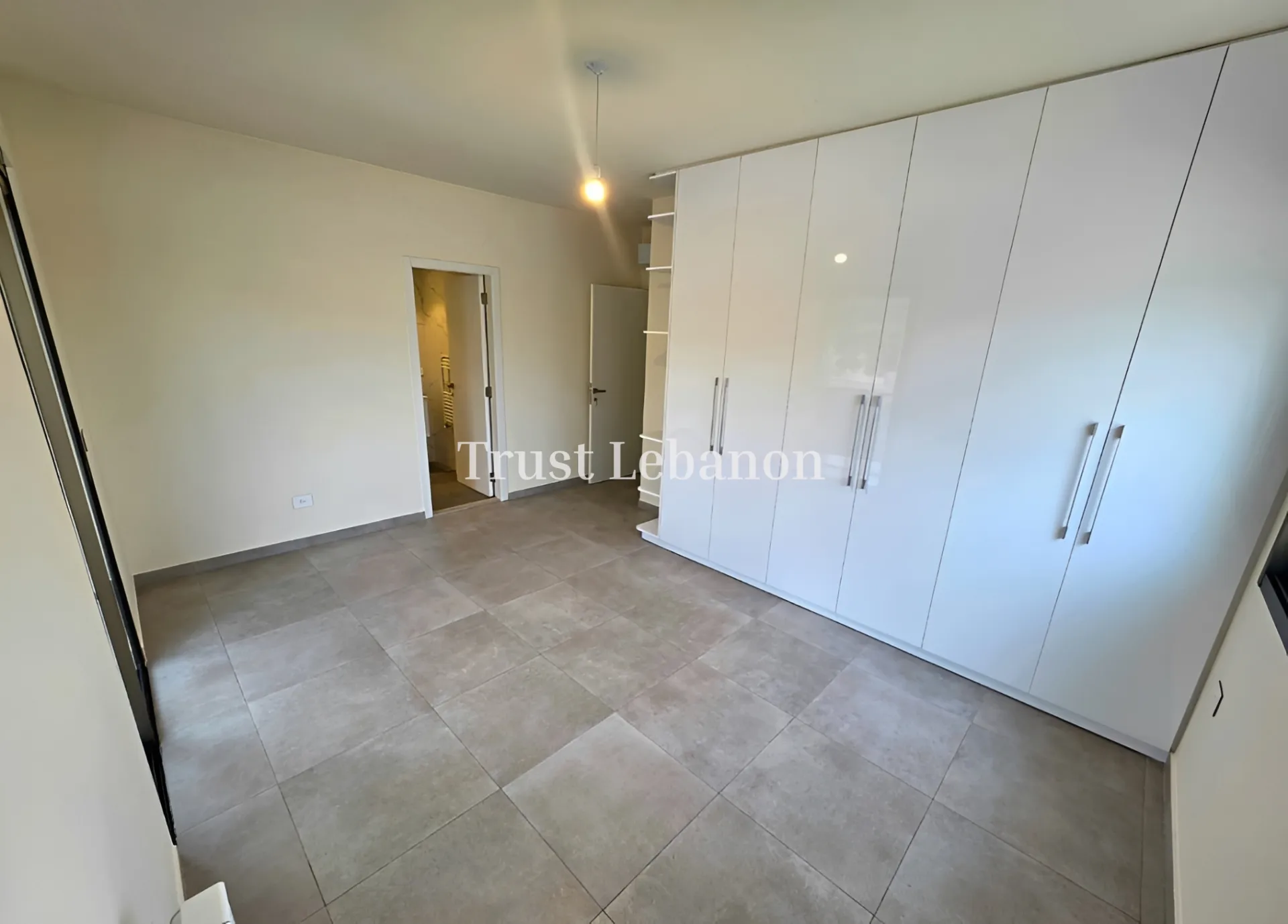 Apartment for rent in Adma w Dafnah
