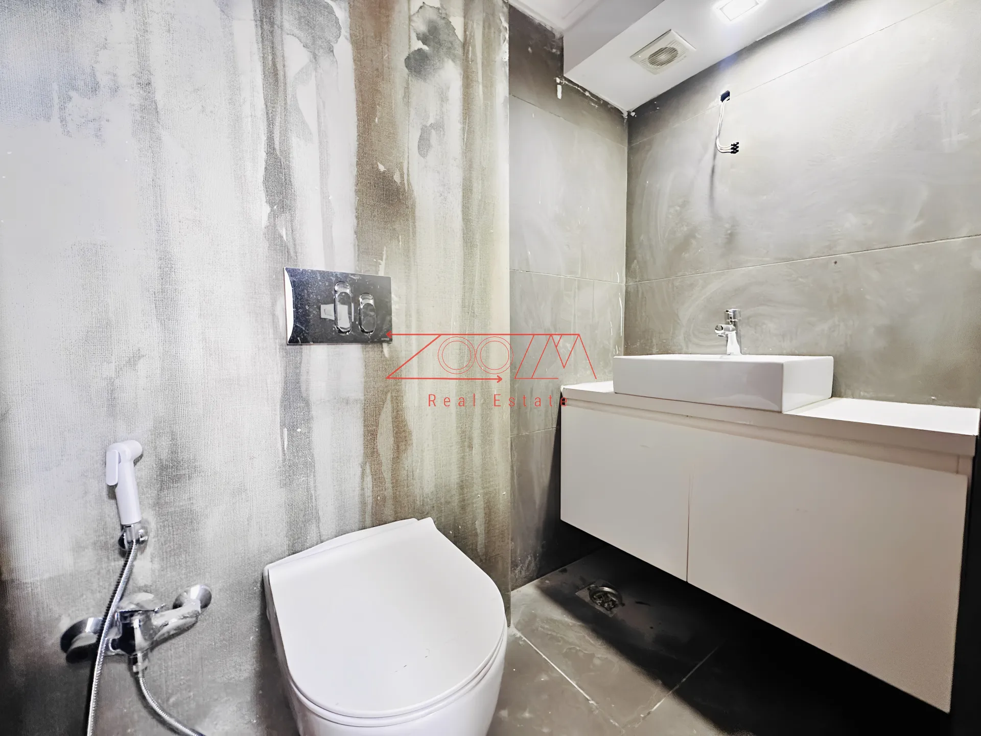 Duplex in Sodeco, beirut, lebanon - 3 bed, 5.0 bath