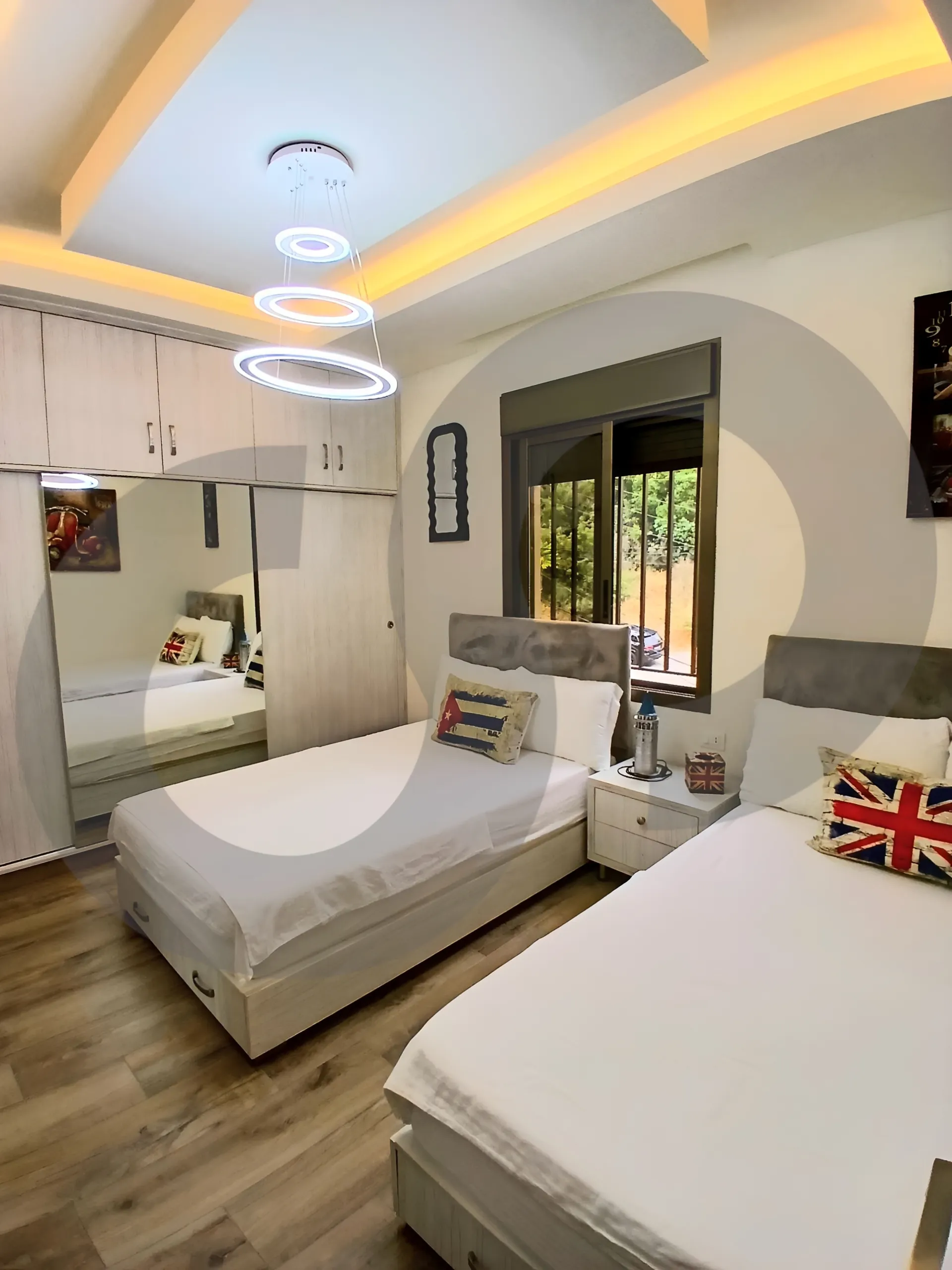 Apartment for Sale in Haret Sakher