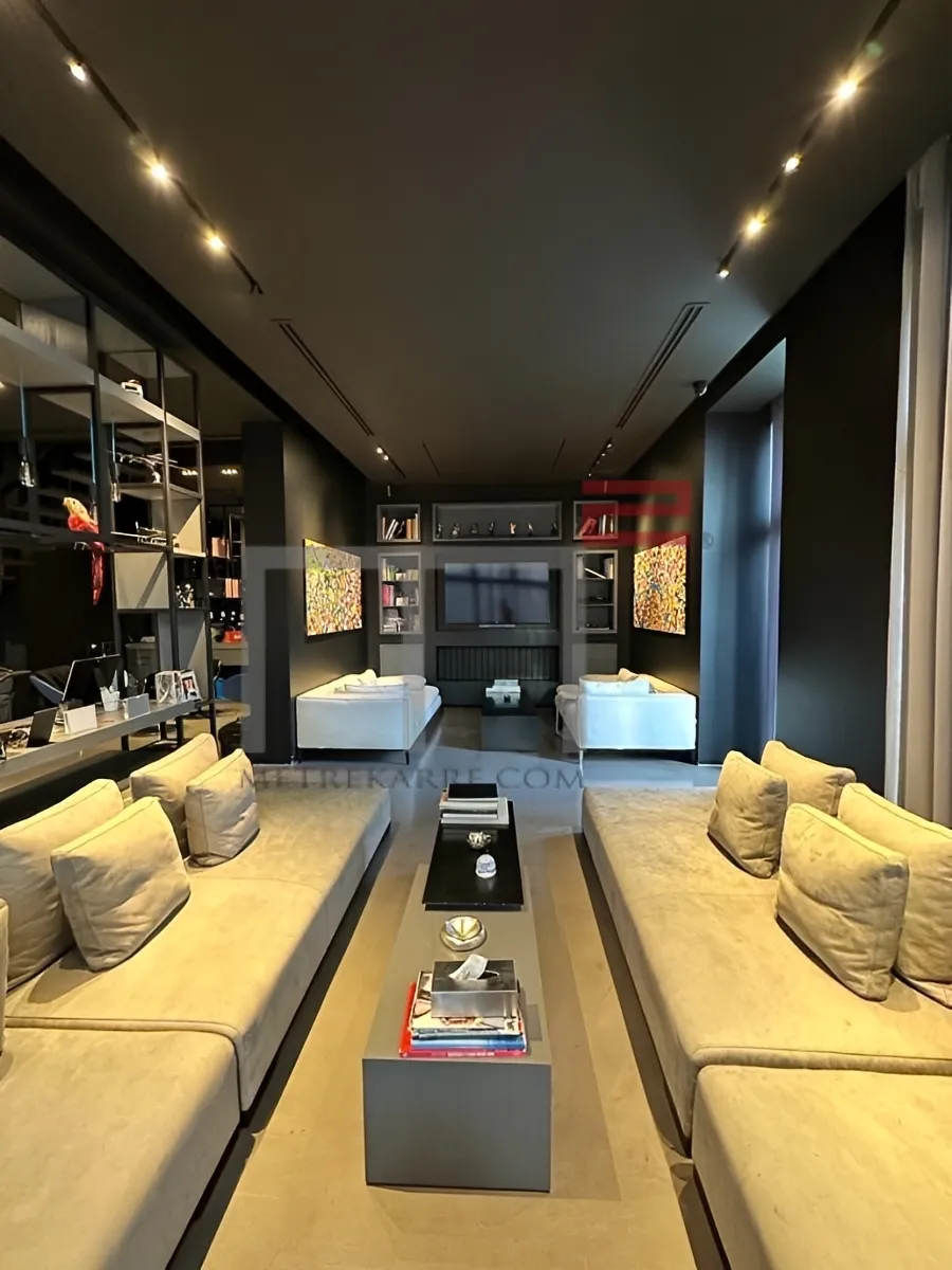 Penthouse for rent in Syoufi