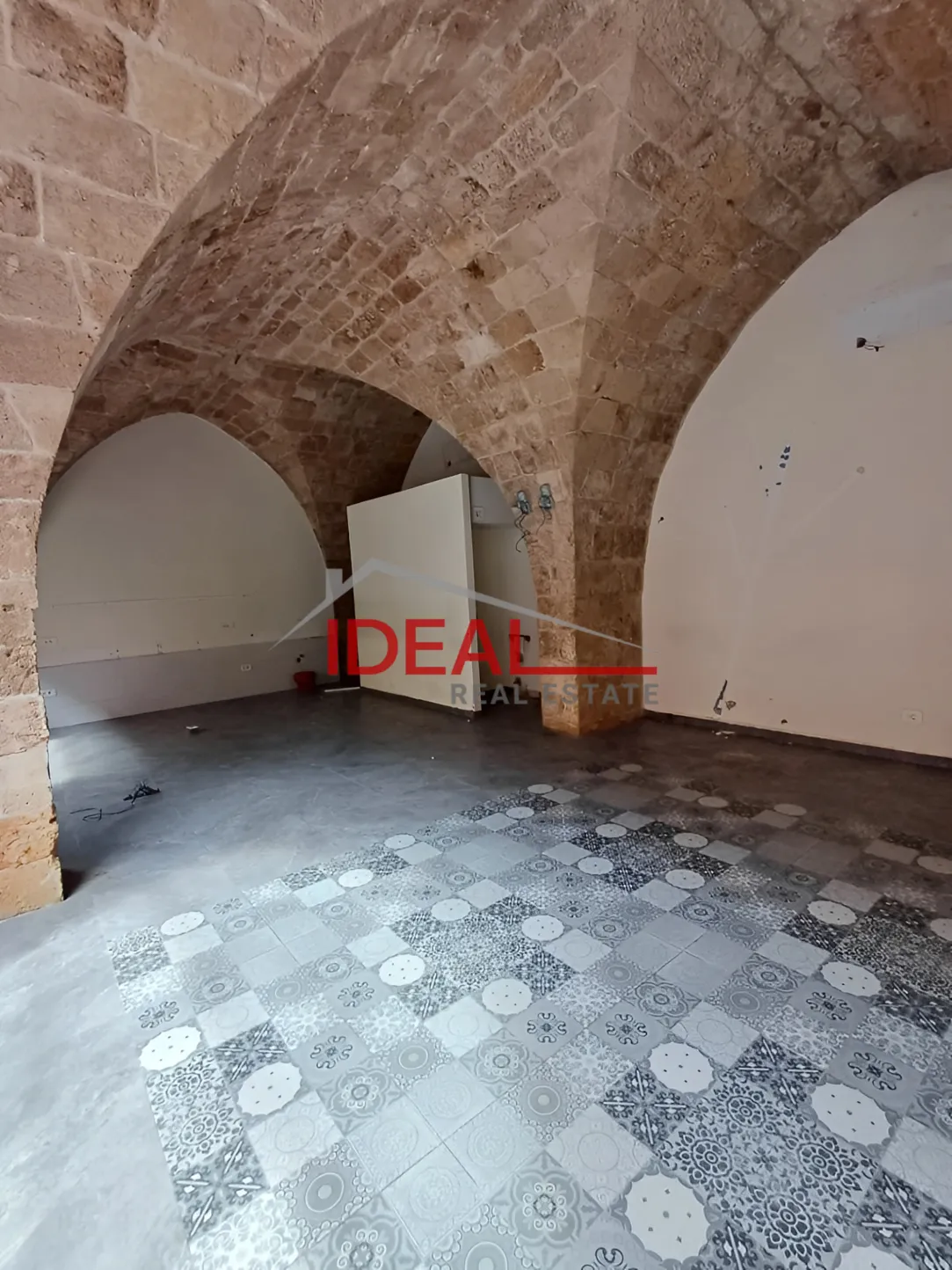 Shop for rent in Batroun