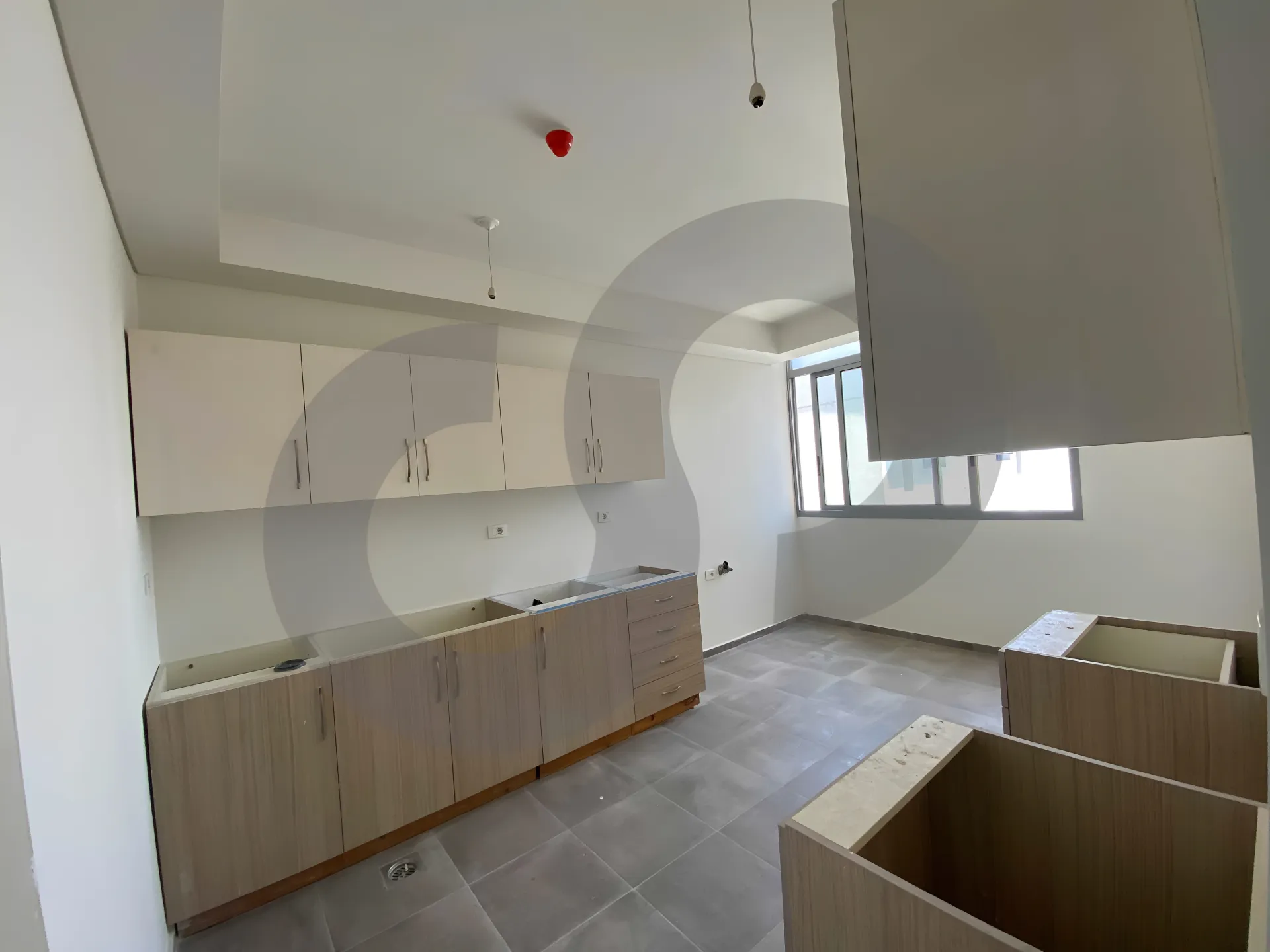 Apartment for Sale in Tariq El Jdideh - 2 bed, 3 bath