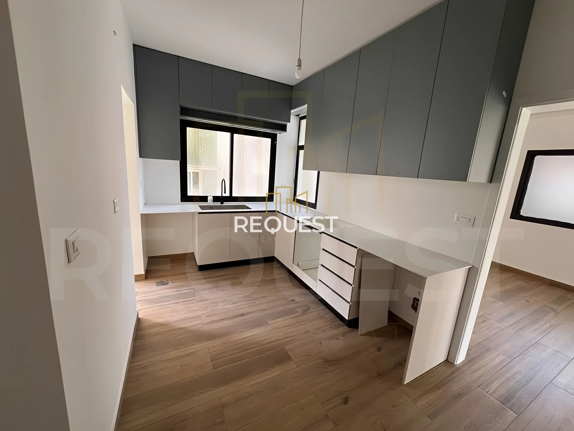 Apartment for sale in Ain el tineh, beirut, lebanon