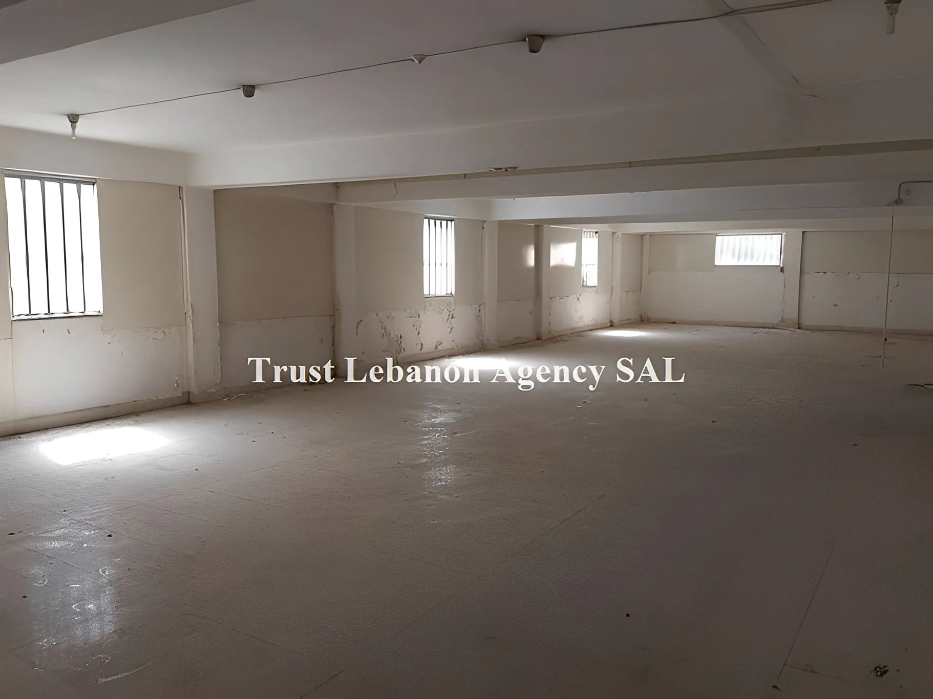 Shop for sale in Metn, Bawchriye