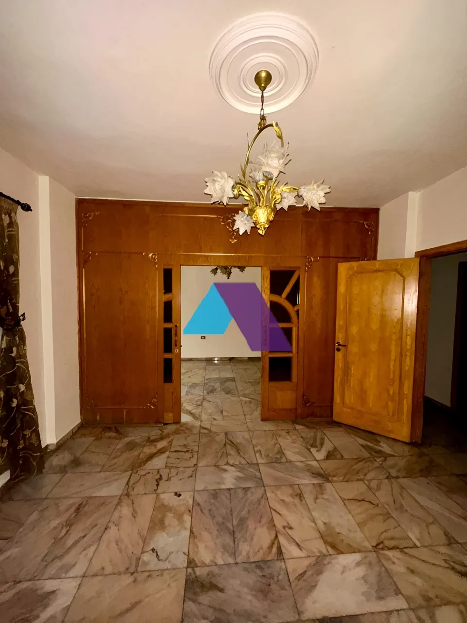 Apartment for Sale in Basta El Tahta