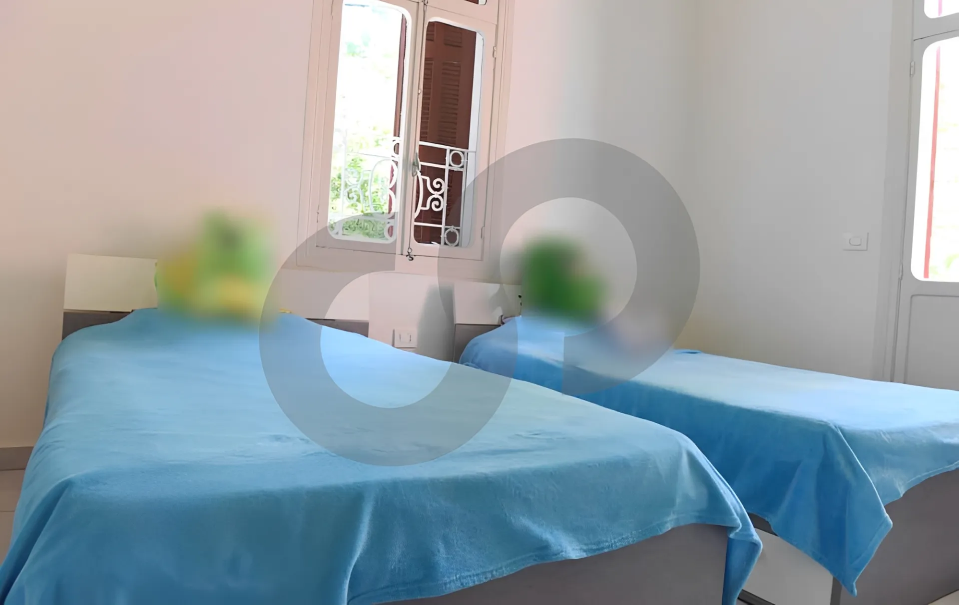 Apartment for Sale in Ain Al Mraiseh