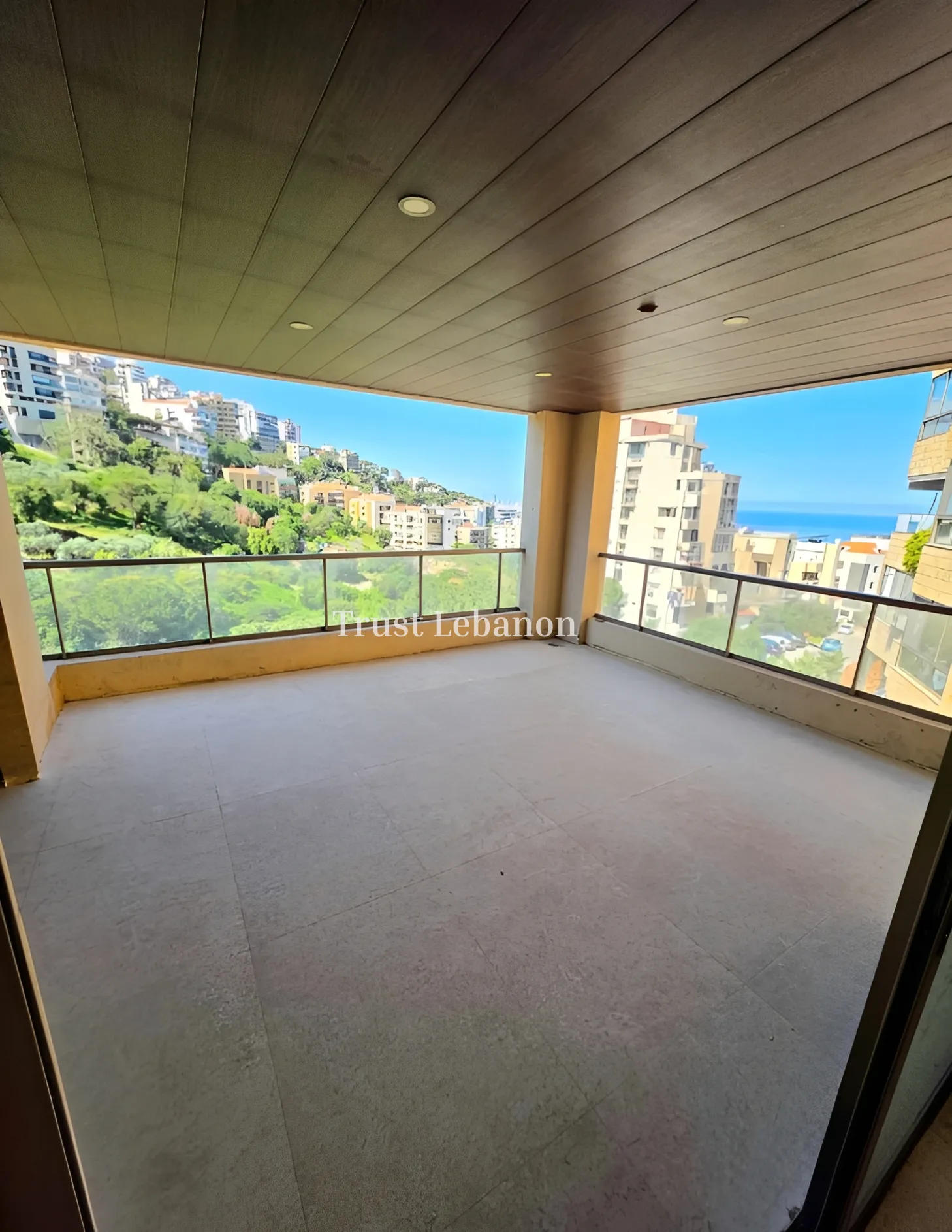 Apartment for sale in Beit El Chaar, Lebanon - 3 bed, 4 bath