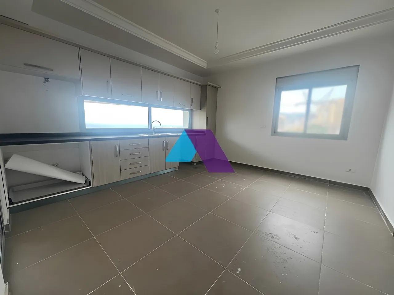Apartment for Sale in Haret Sakher