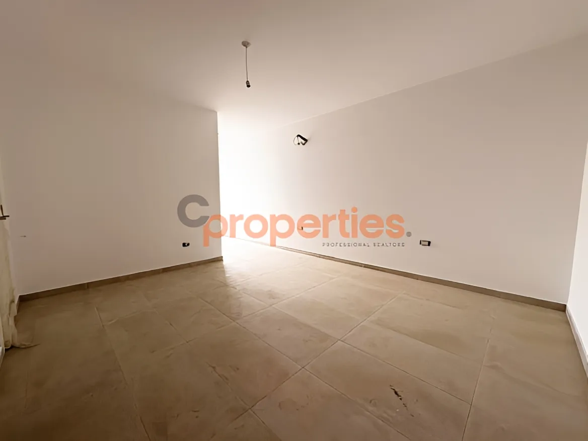 Apartment for Rent in Louaizeh