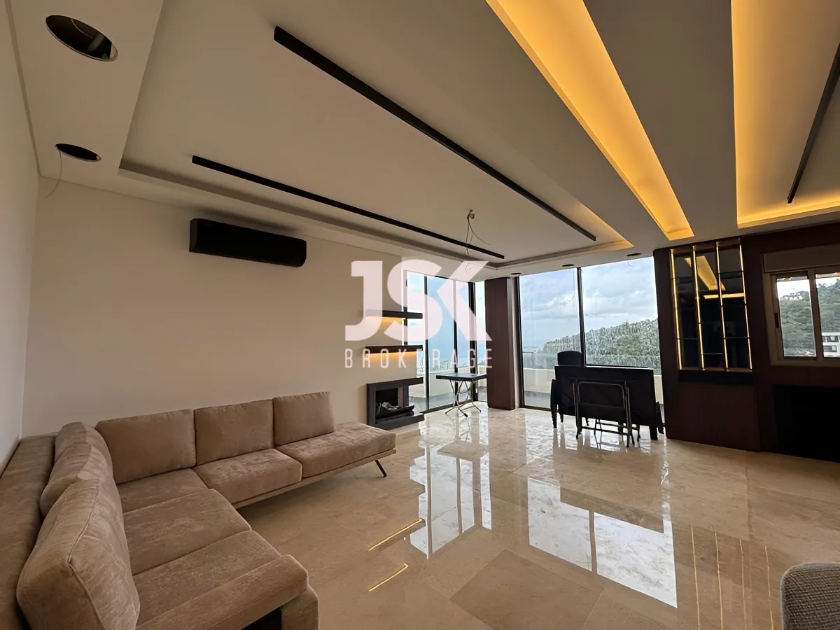 Apartment for Sale in Tilal Ain Saadeh, Metn