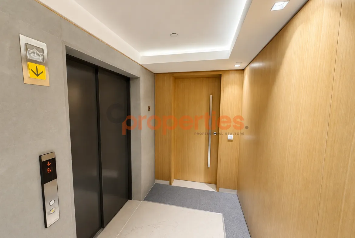 Apartment for Sale in Saifi Village
