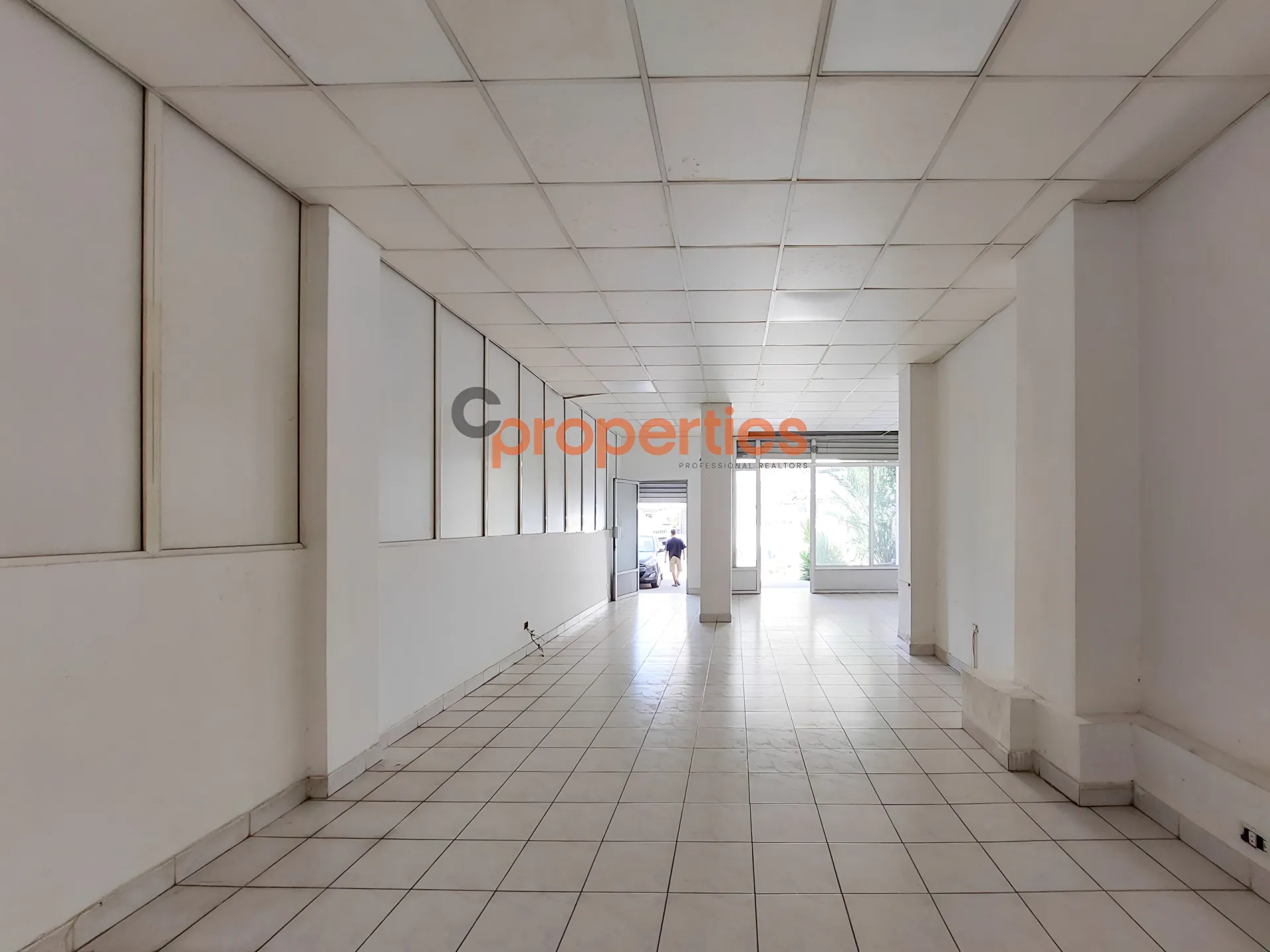 Warehouse for Rent in Jdeideh