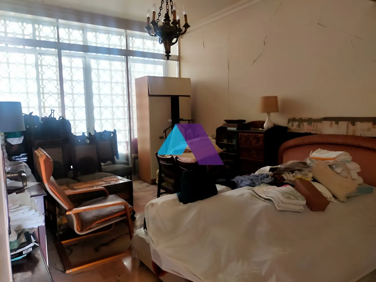 Apartment for Sale in Ain El Tineh - 4 bed, 3 bath