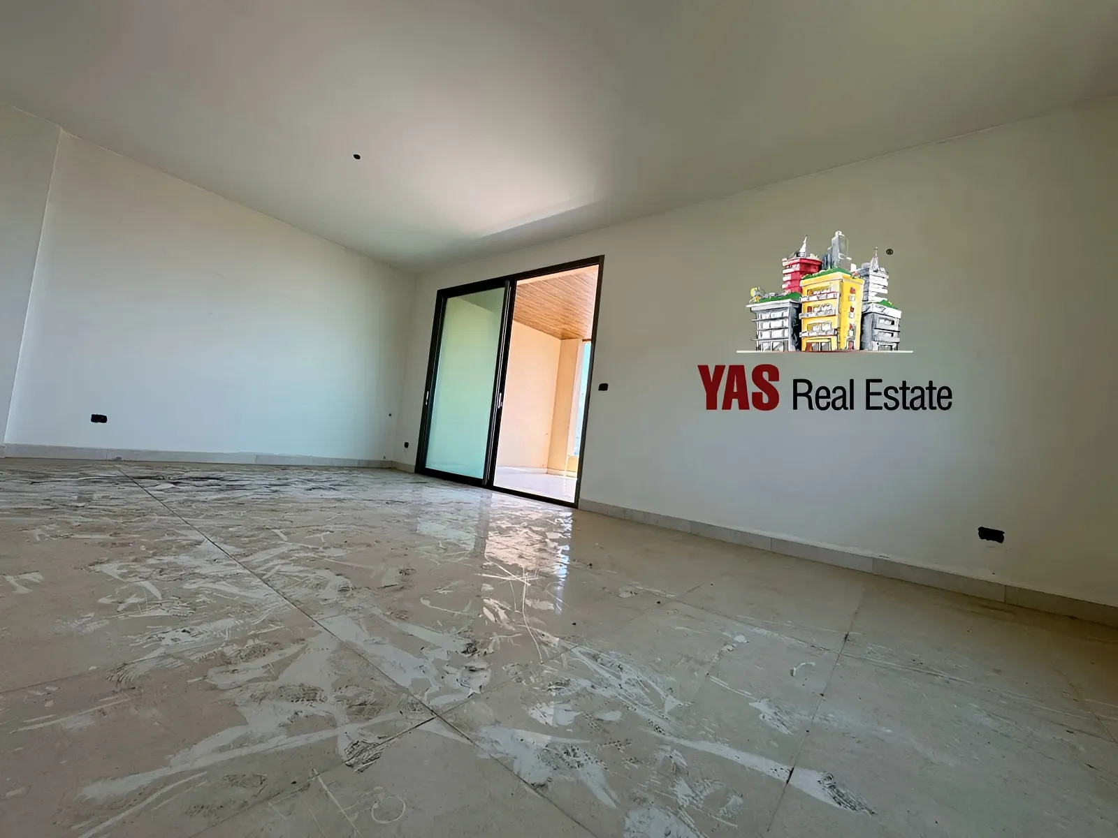 Apartment for Sale in Ballouneh - 2 bed, 2 bath