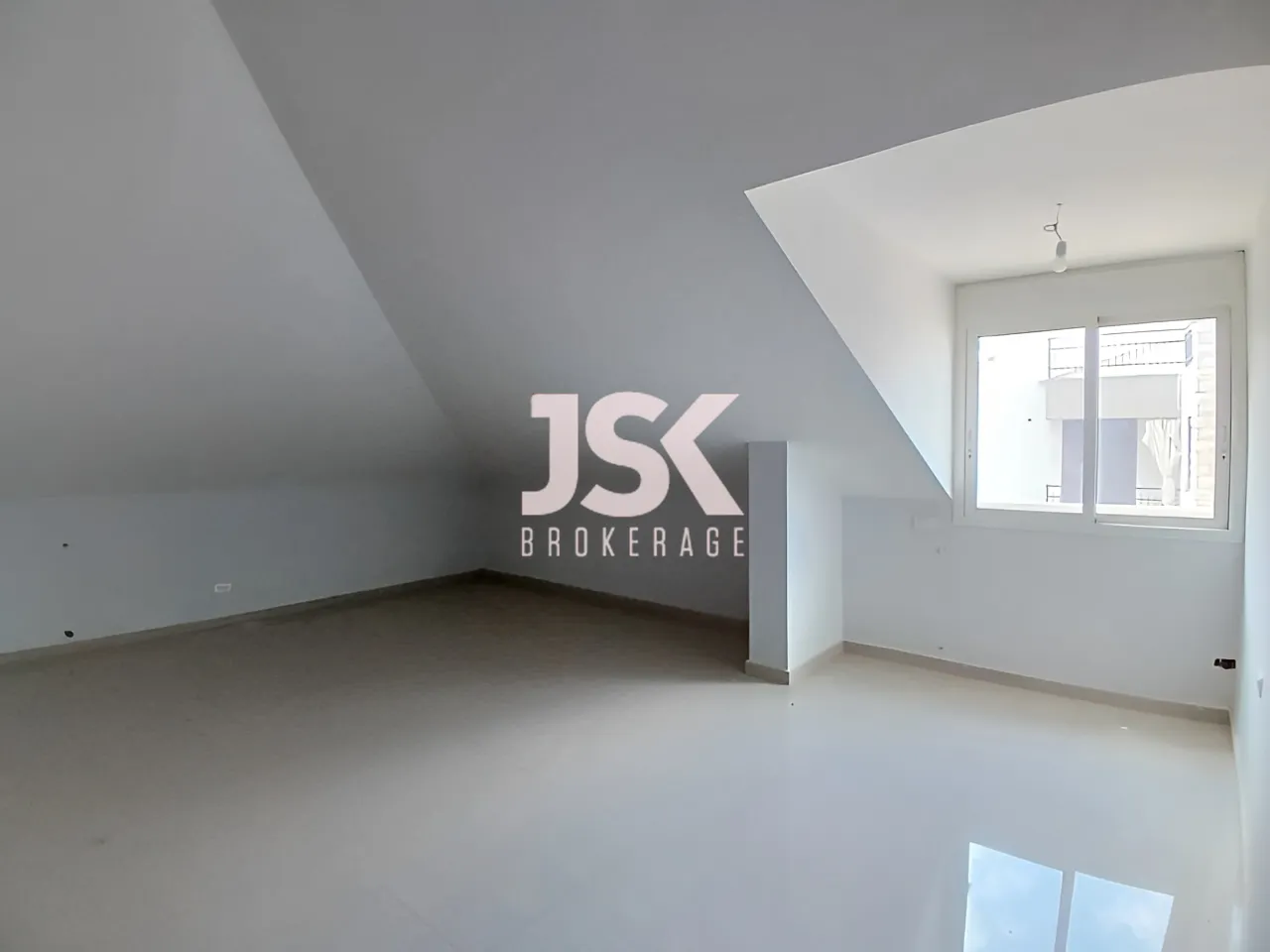 Duplex for sale in Mazraat Yachoua, Lebanon
