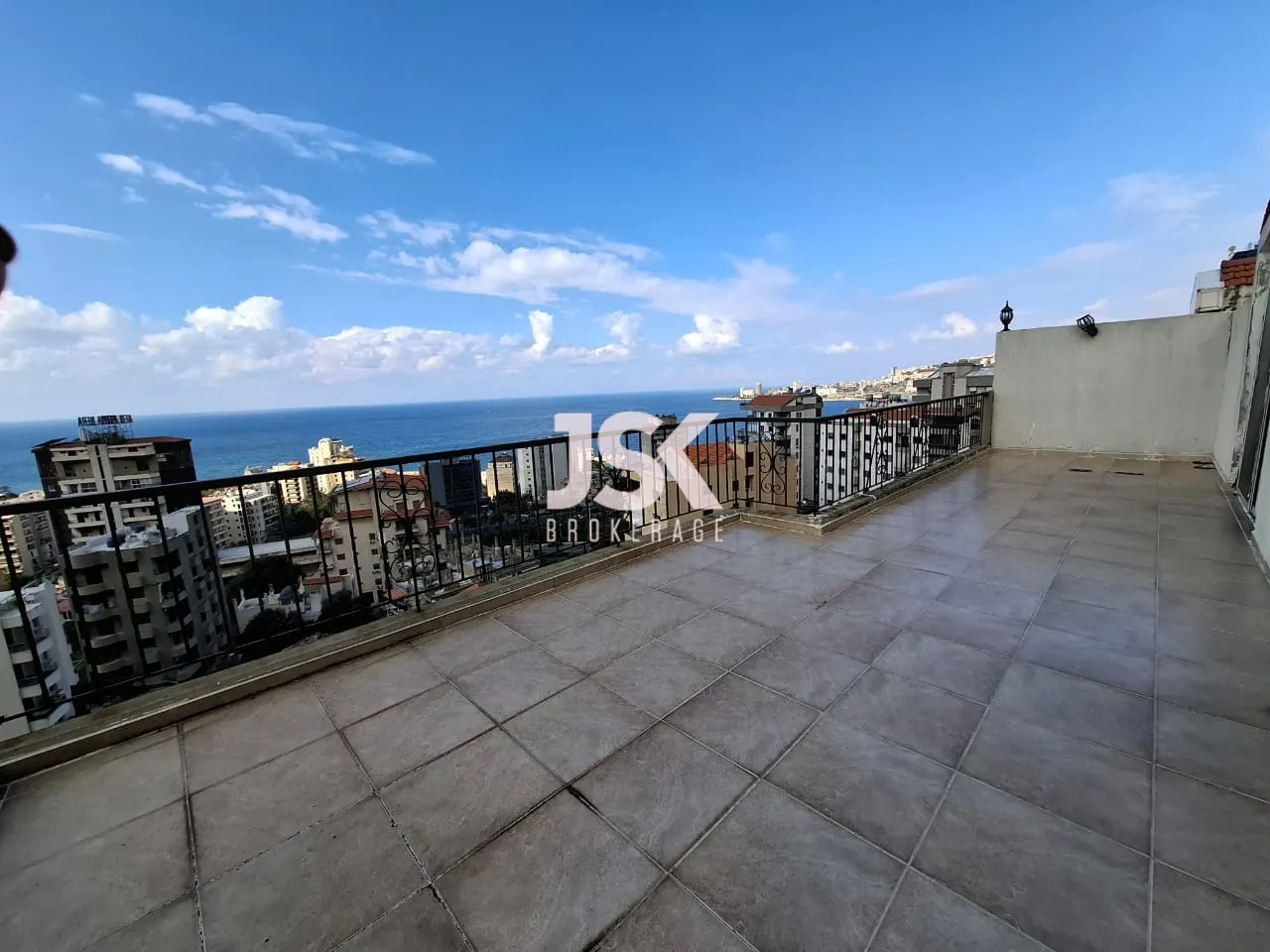 Duplex for Sale in Haret Sakher