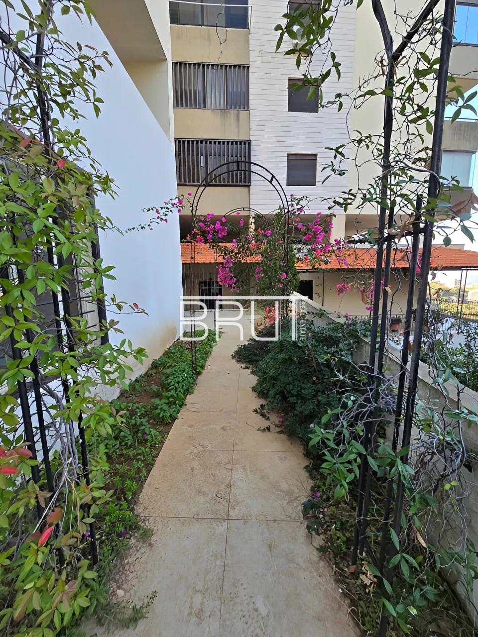 Apartment for Sale in Zouk Mikael