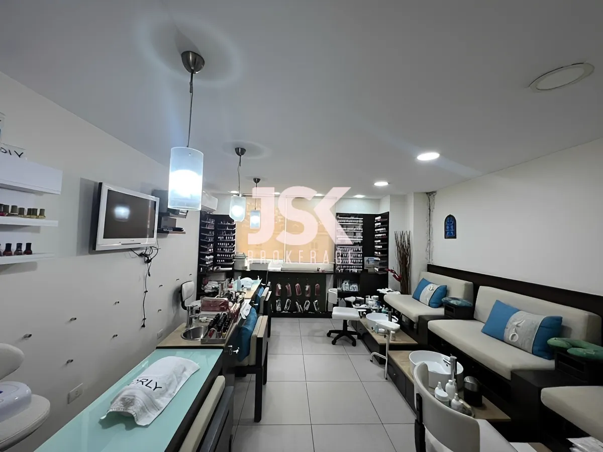 Commercial property for Sale in Adma w Dafnah, Lebanon