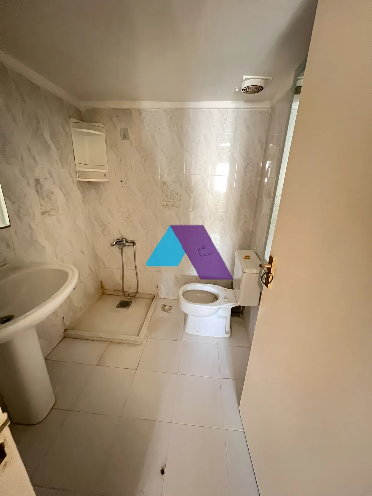 Apartment for Sale in Adonis