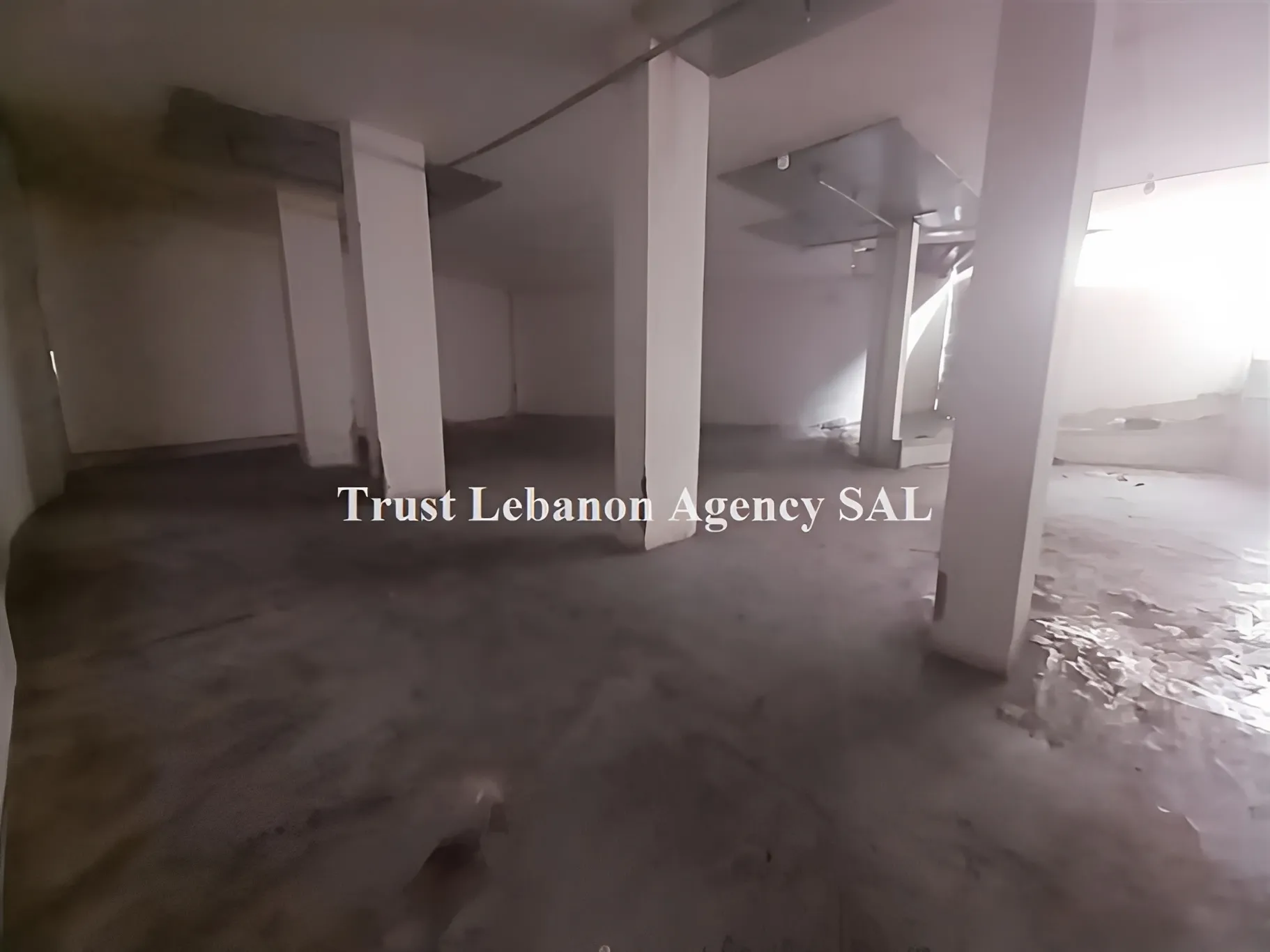 Commercial Property For Sale in Metn, Dekweneh