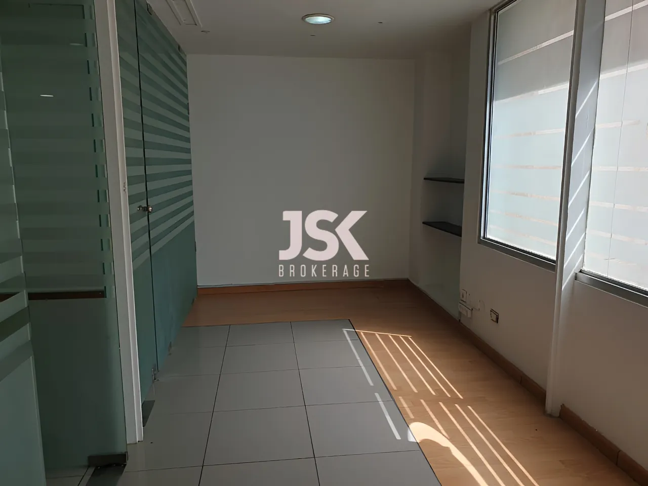 Office for Rent in Achrafieh