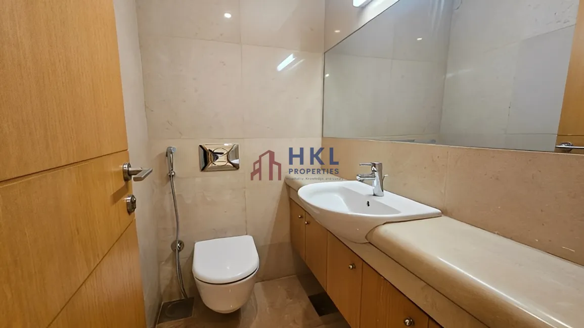 Apartment for Rent in Downtown, beirut - 3 bed, 3 bath