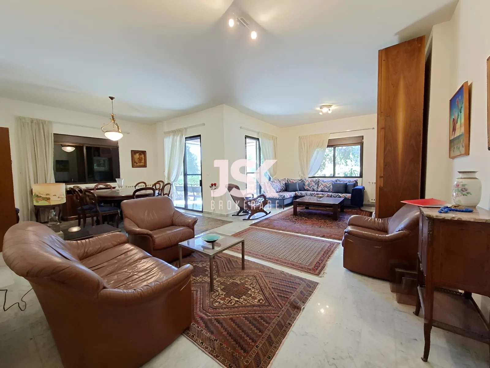 Apartment for Rent in Ajaltoun