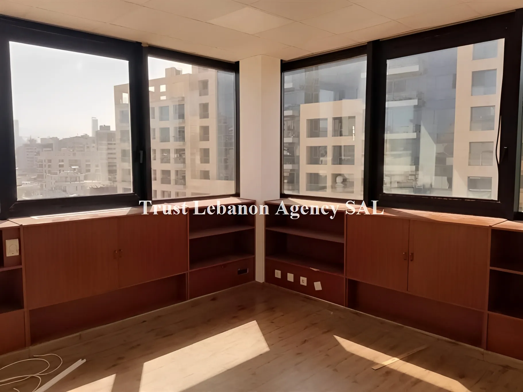 Office for rent in Beirut, Hamra