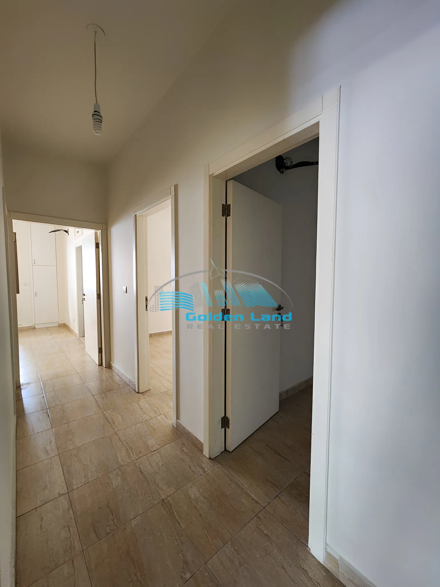 Apartment for Sale in Jouret El Ballout