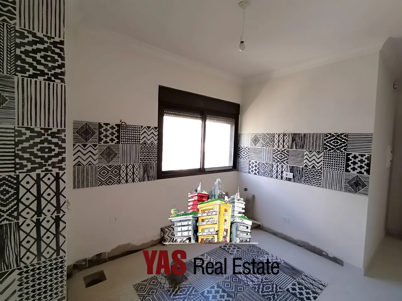 Apartment for Sale in Ajaltoun - 3 bed, 3 bath
